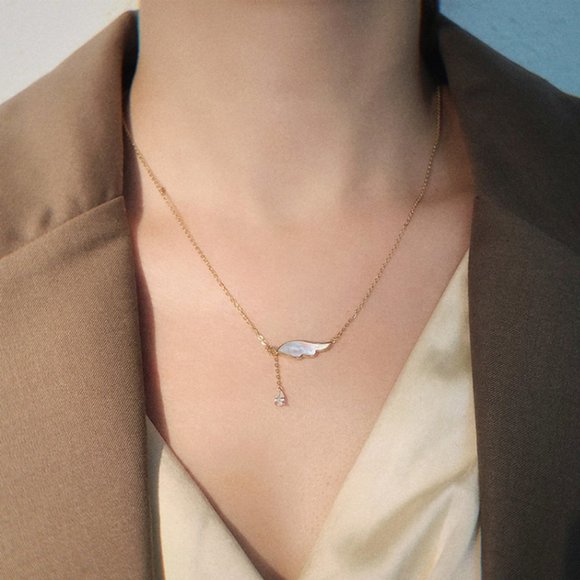 Wing Charm Pendant Necklace Teardrop Jewel - Picture 7 of 7